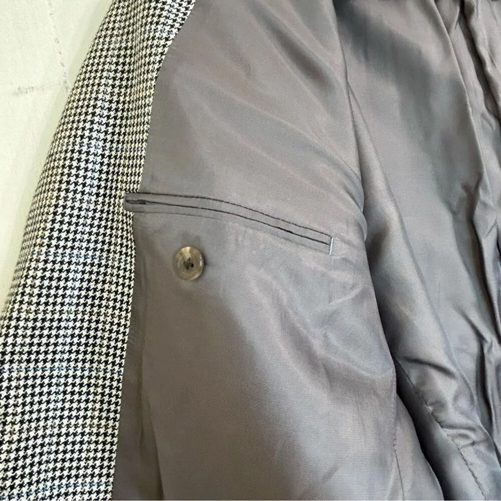 CHAPS Suit Blazer 100%Silk Long Sleeve Button Closure Sport Suit Blazer Size 42R